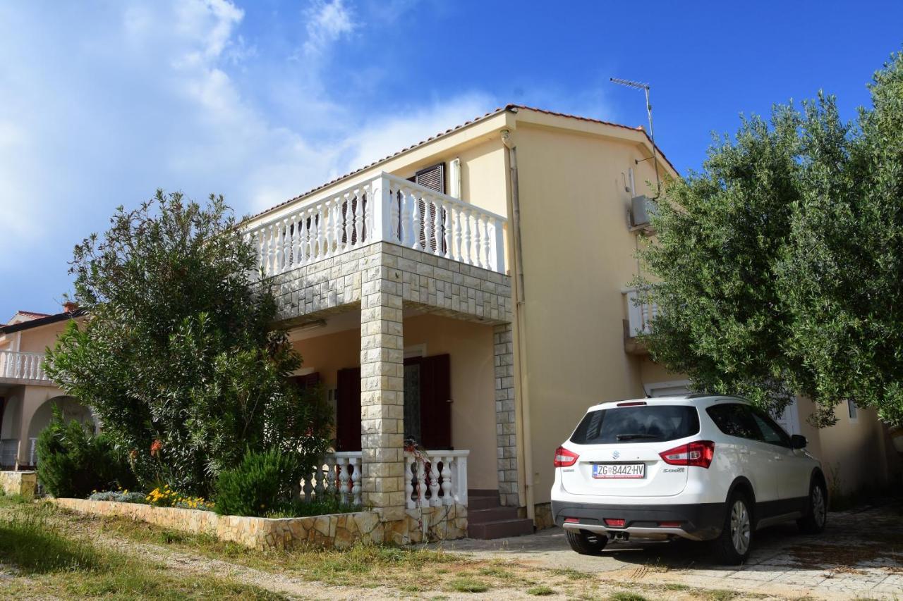 Apartments Zana Vir Extérieur photo