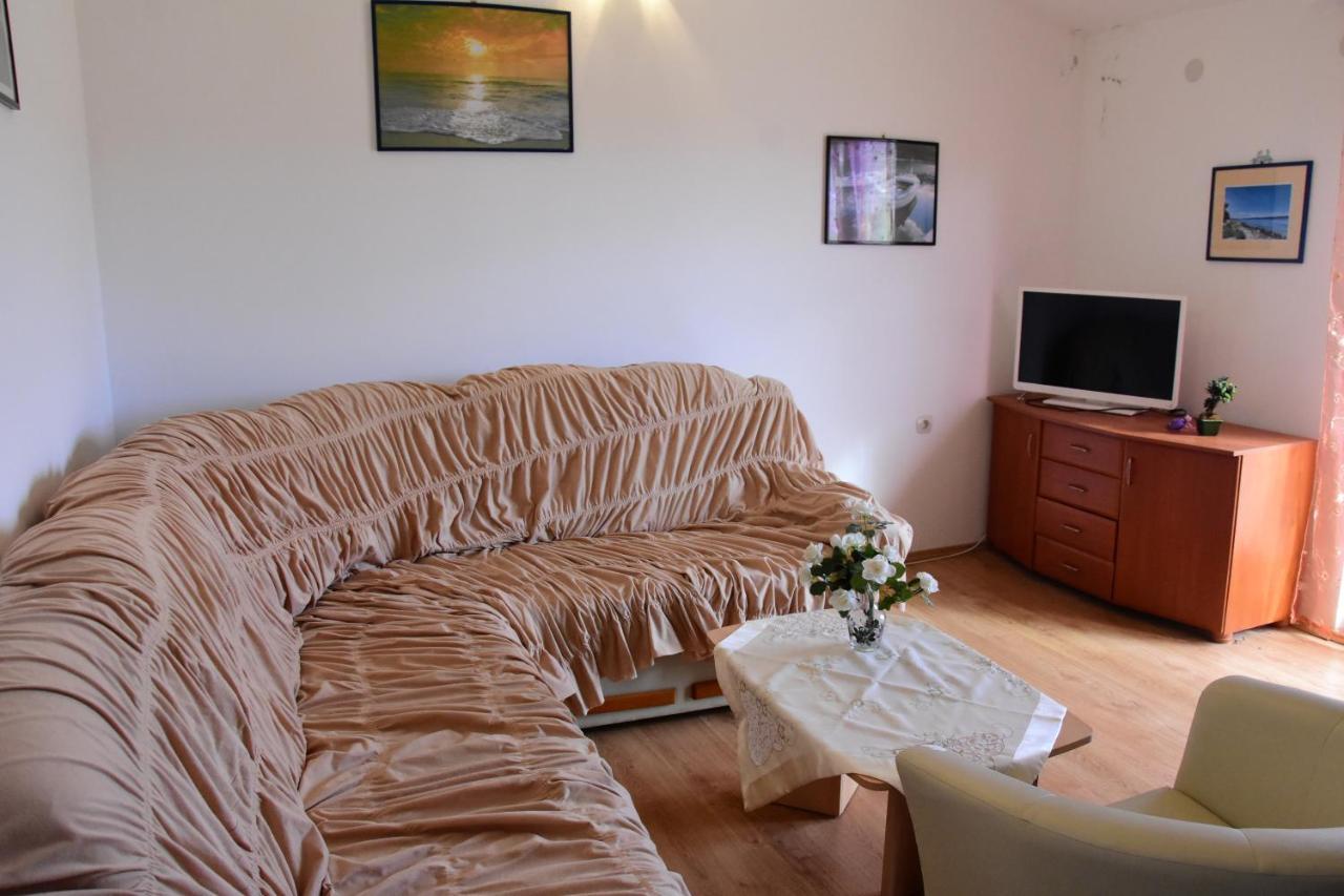 Apartments Zana Vir Extérieur photo
